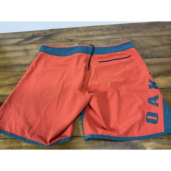 Oakley Performance Fit Logo Green Orange Board Shorts Trunks Mens Size 34 - Picture 8 of 12